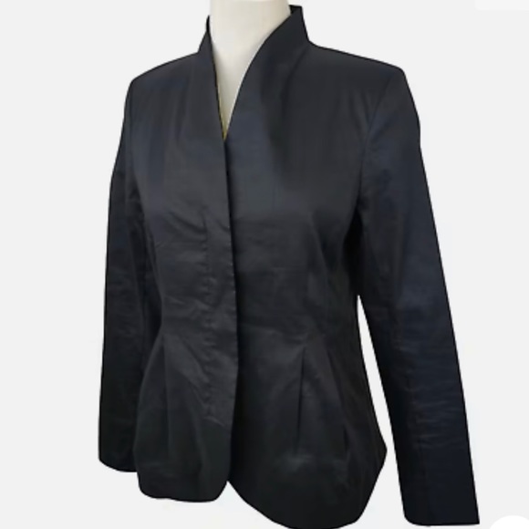 Eileen Fisher women black zip up Ramie Blazer with peplum - Picture 4 of 11